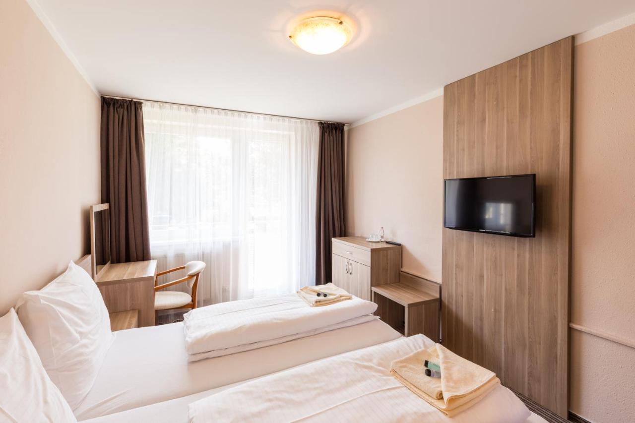 Bed & Breakfast Hotel Perla Nové Mesto nad Váhom 外观 照片